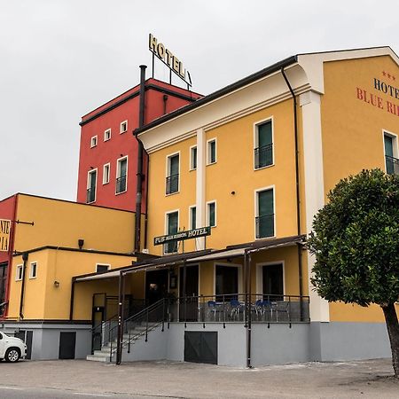 Hotel Blue Ribbon Verceil Extérieur photo